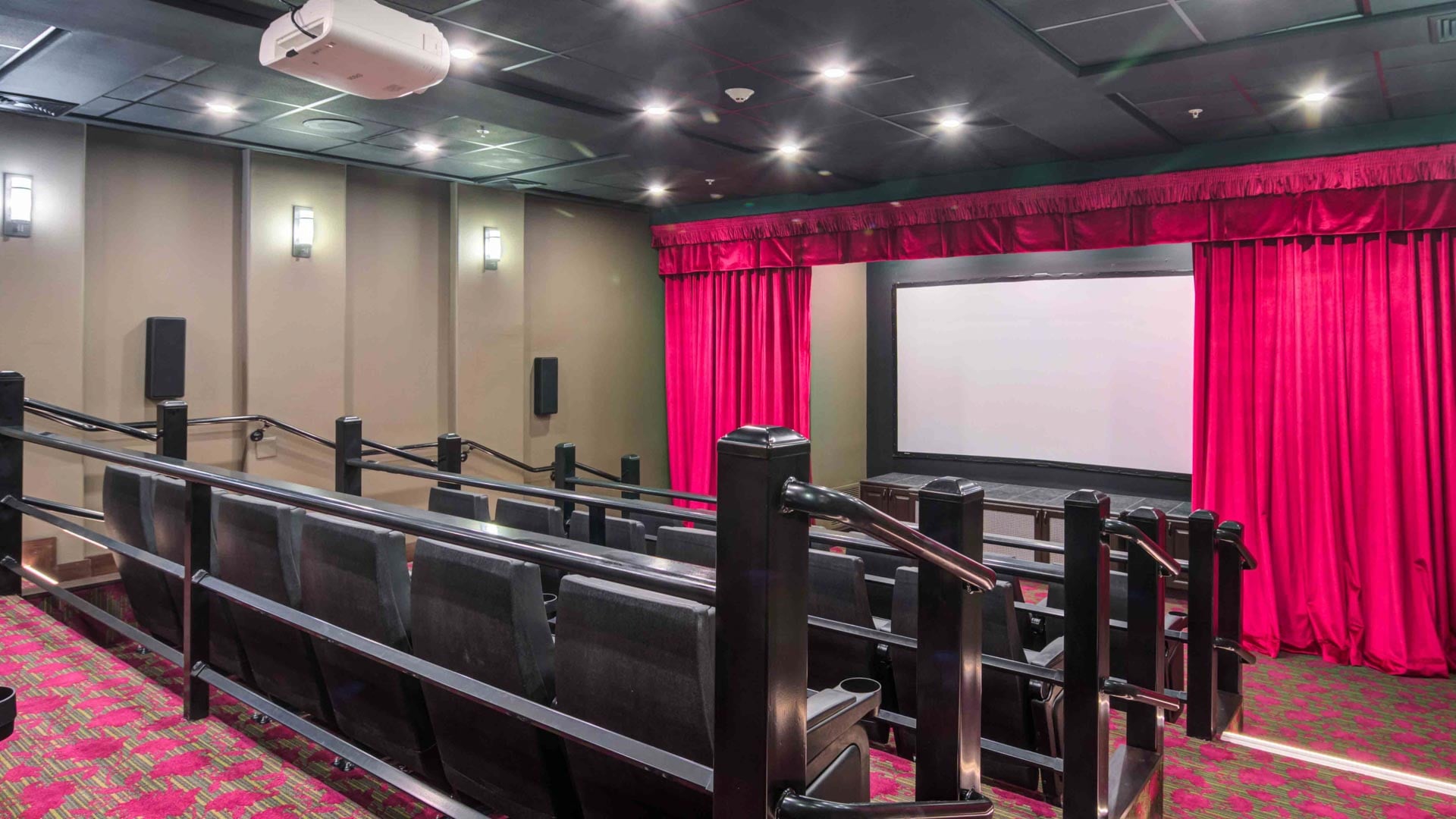 Maple Ridge theater